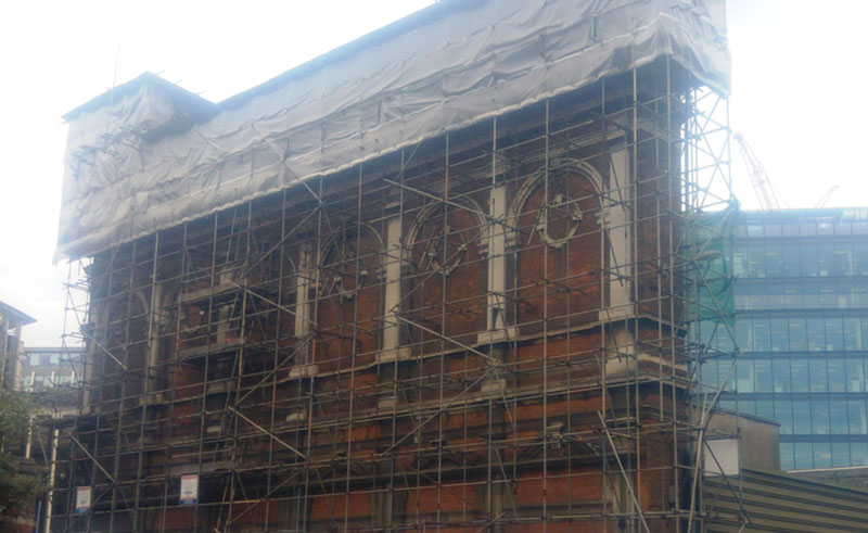 scaffold graphics for the museum of london