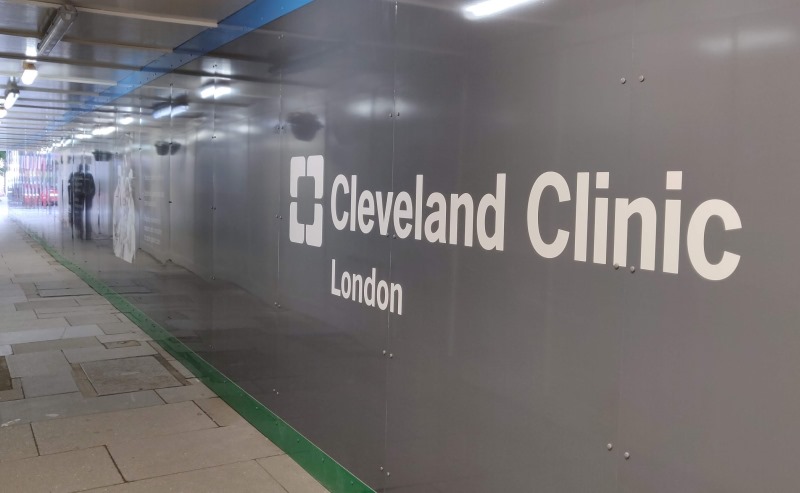 Cleveland Clinic printed site hoarding graphics