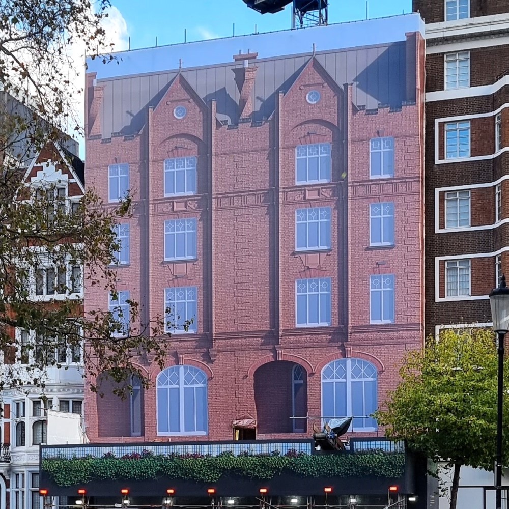 51-52 Sloane Street building wrap case study